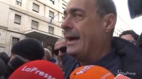 Zingaretti: “Italiani non sono polli da allevamento”