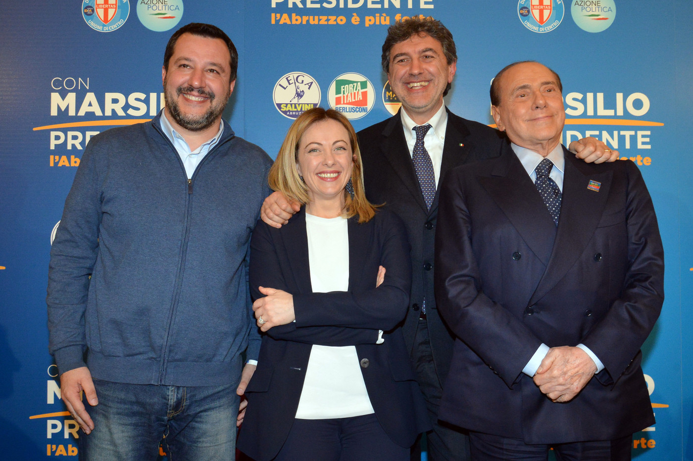 Abruzzo, vince Marsilio col 48%: “Ricostruzione priorità assoluta”. Legnini al 31%, crollo M5S al 20