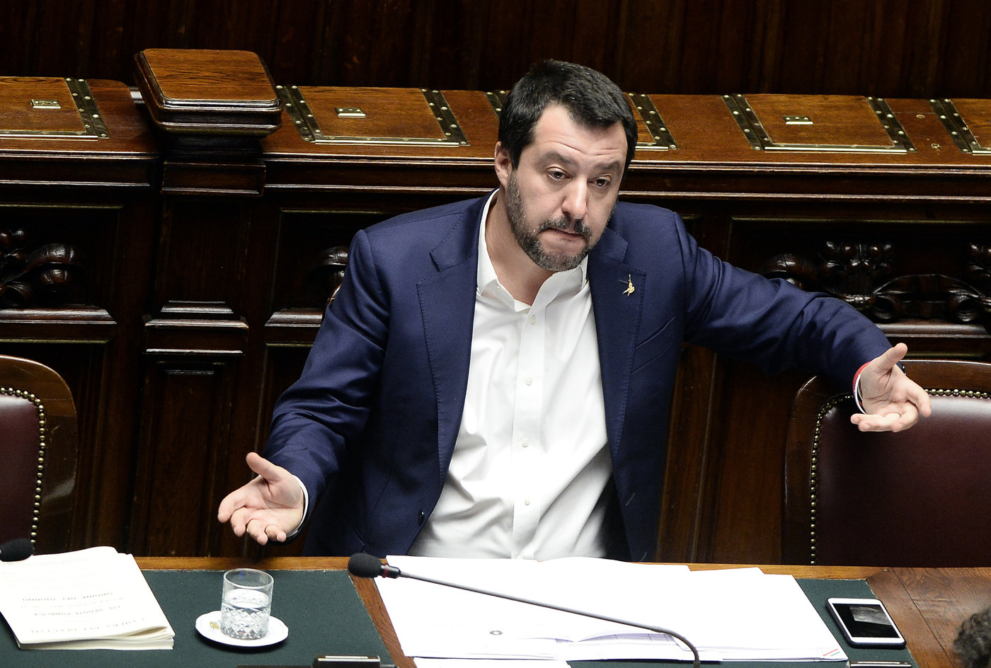 Salvini single a San Valentino: “È una festa da abolire”