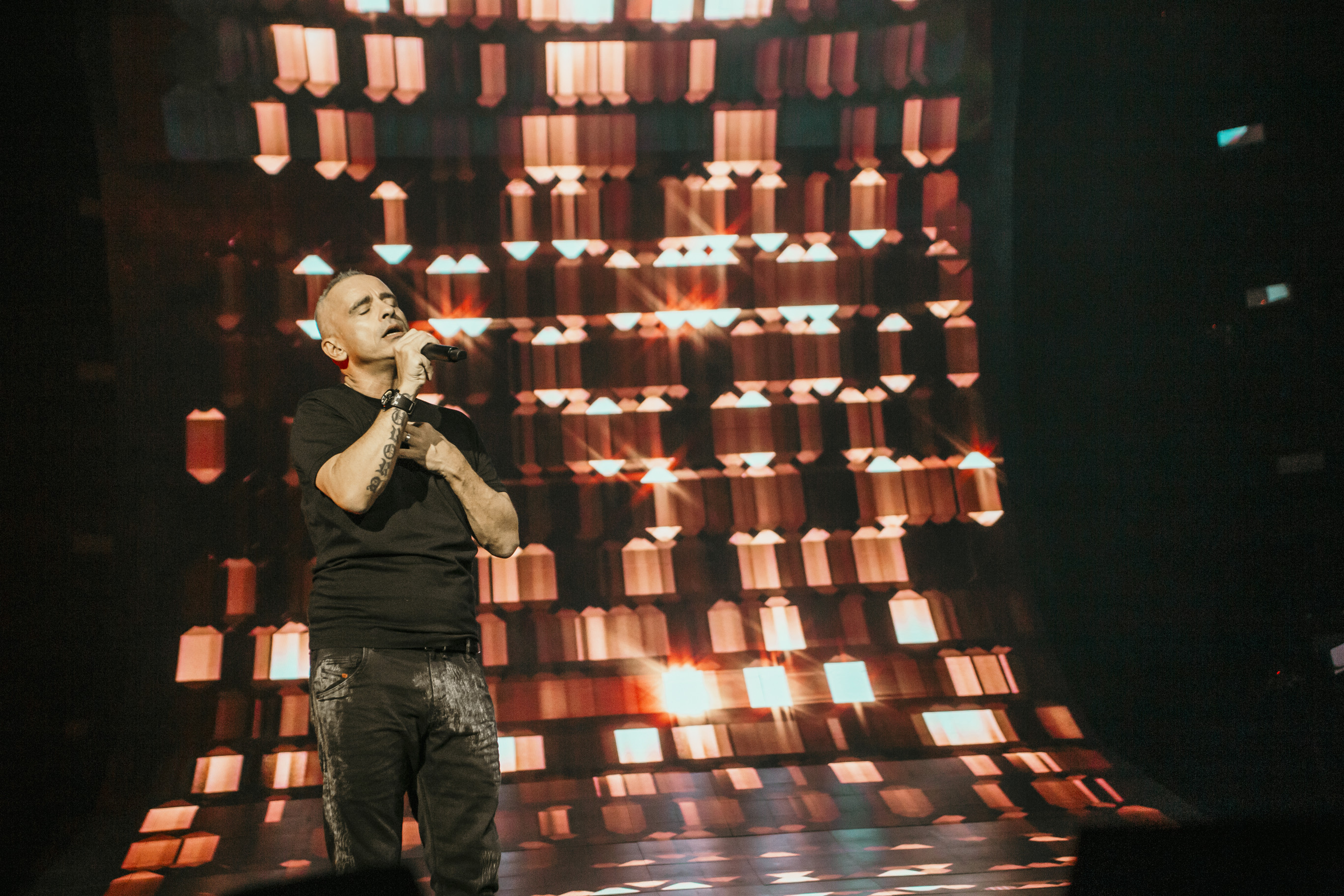 Monaco, al via  il tour mondiale di Eros Ramazzotti