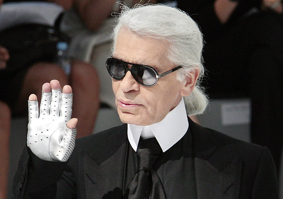 E’ morto lo stilista Karl Lagerfeld, da 36 anni direttore artistico di Chanel