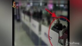 Fiumicino, arrestato borseggiatore seriale