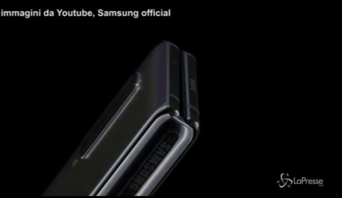 Inizia l’era degli smartphone pieghevoli: ecco Samsung Galaxy Fold