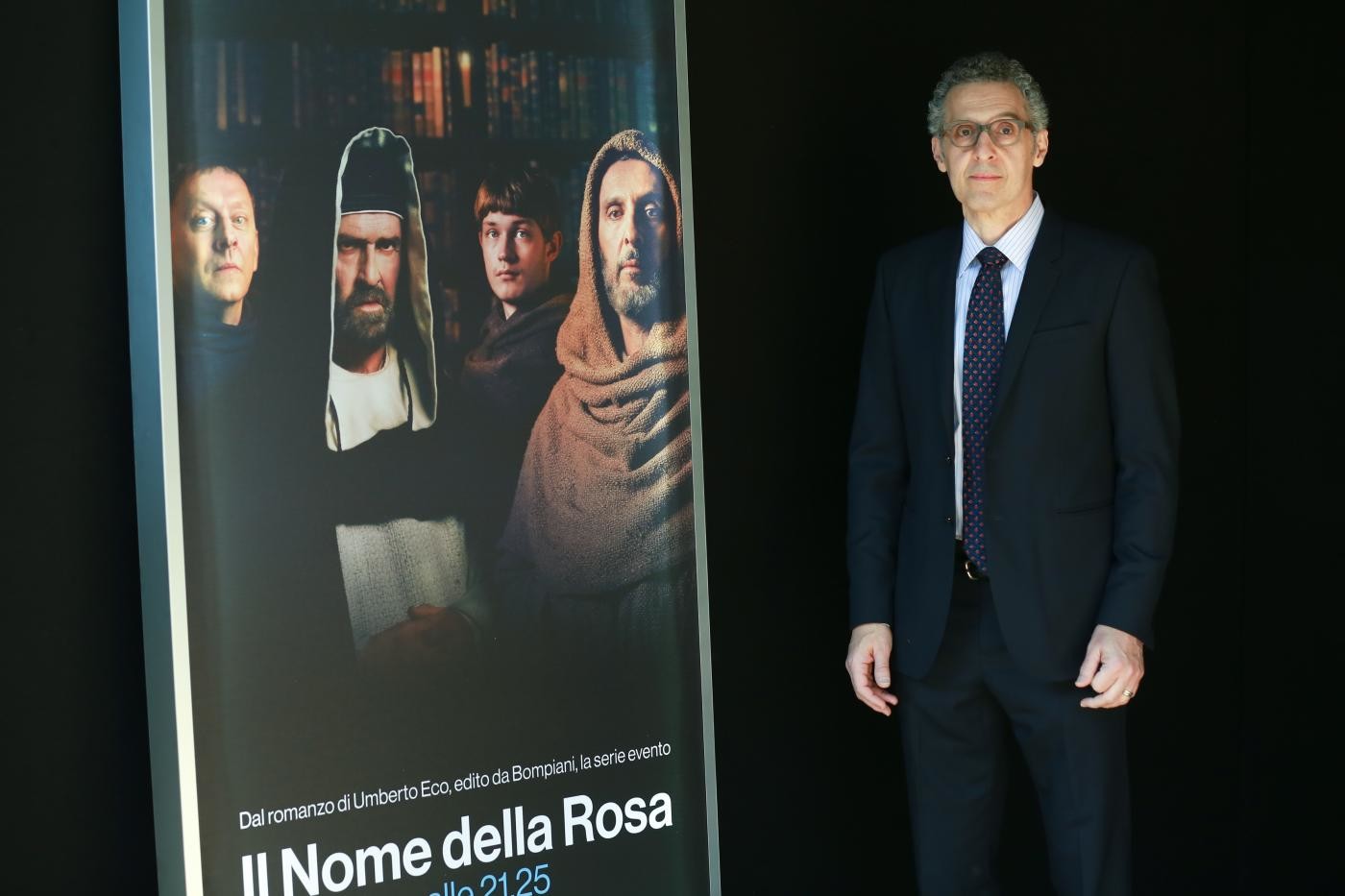 “Il nome della rosa” diventa una serie evento su Rai1. Foa: “Sarà un successo”