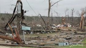 Usa, la devastazione lasciata dai tornado in Alabama