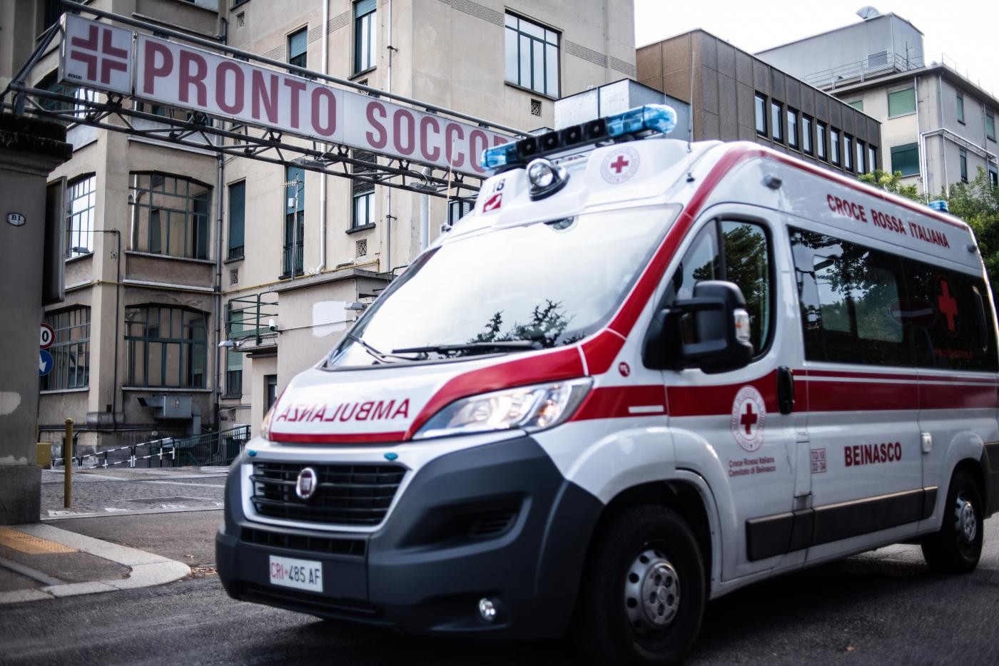 Bologna, bambino cade da un carro alla sfilata di Carnevale: è grave