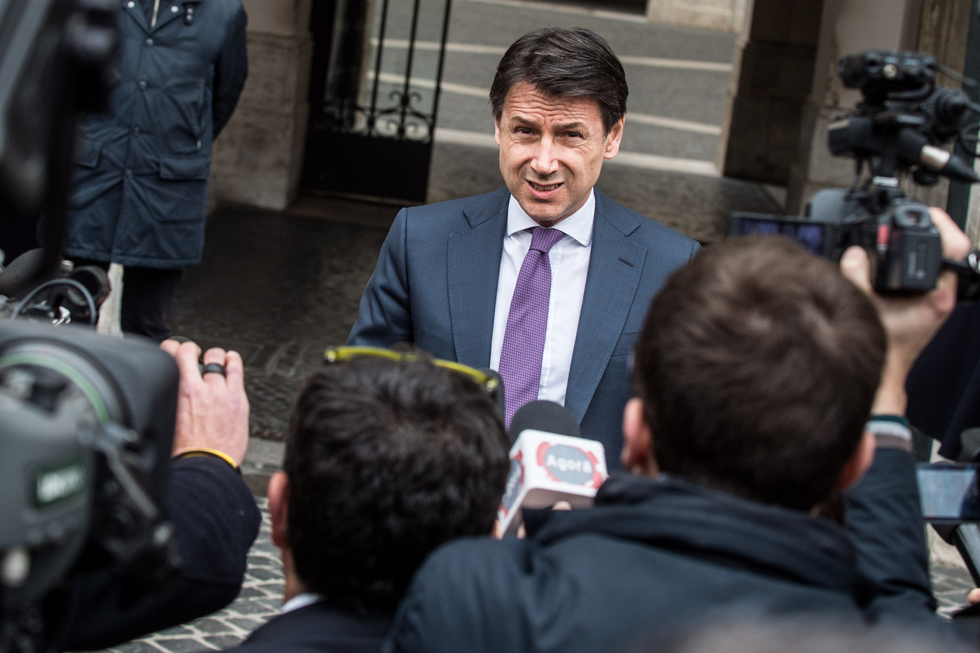 Tav, giornate decisive. In corso vertice di governo. Toninelli: “Falso che mi dimetto”