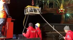 Incidente piattaforma, il recupero del corpo dell’operaio