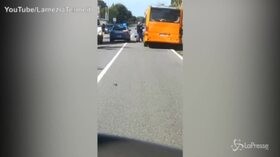 Lamezia, ruba un autobus e fugge: inseguito e arrestato dalla Polizia