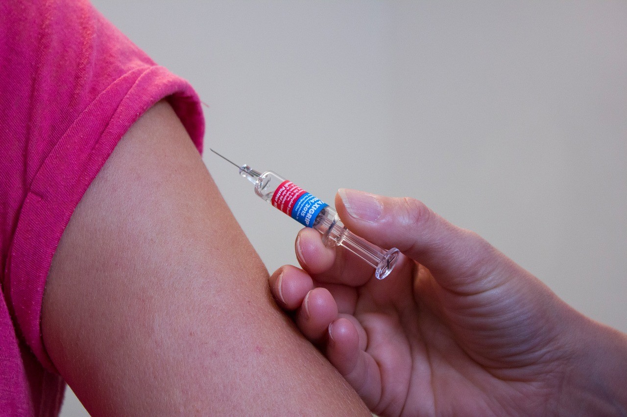 Vaccini, stop alle proroghe: ora per entrare a scuola serve il certificato