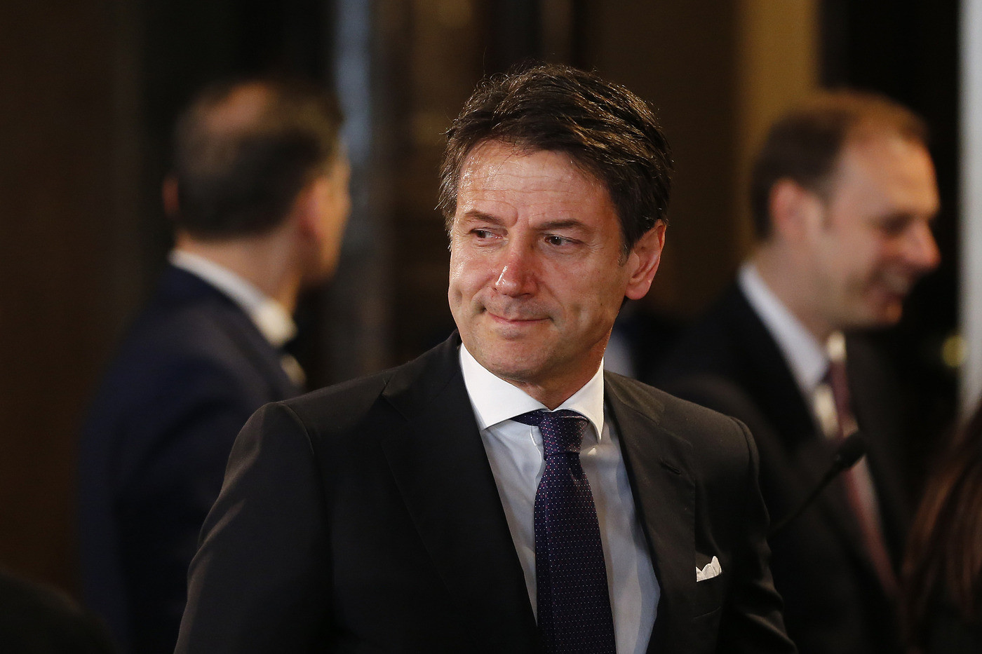 Tagliata la prima lamiera per il nuovo ponte Morandi. Conte: “Ricostruzione sarà rapida”