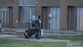 Torino, ex Moi: al via sgombero seconda palazzina