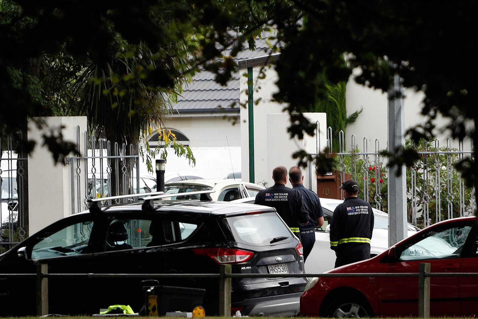 Nuova Zelanda, attacco terroristico in due moschee: almeno 49 morti e 48 feriti. Tra gli assalitori un suprematista bianco