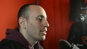 Torino, Zerocalcare con ex combattenti in Siria: “Italia ipocrita, non supporta chi combattere Isis”