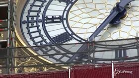 Westminster, svelato il nuovo look della torre dell’orologio