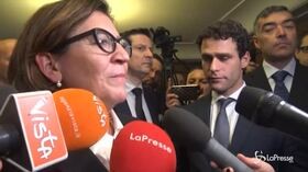 Bus in fiamme, Trenta: “Tragedia evitata grazie a cittadini, anche senza cittadinanza, e forze dell’ordine”