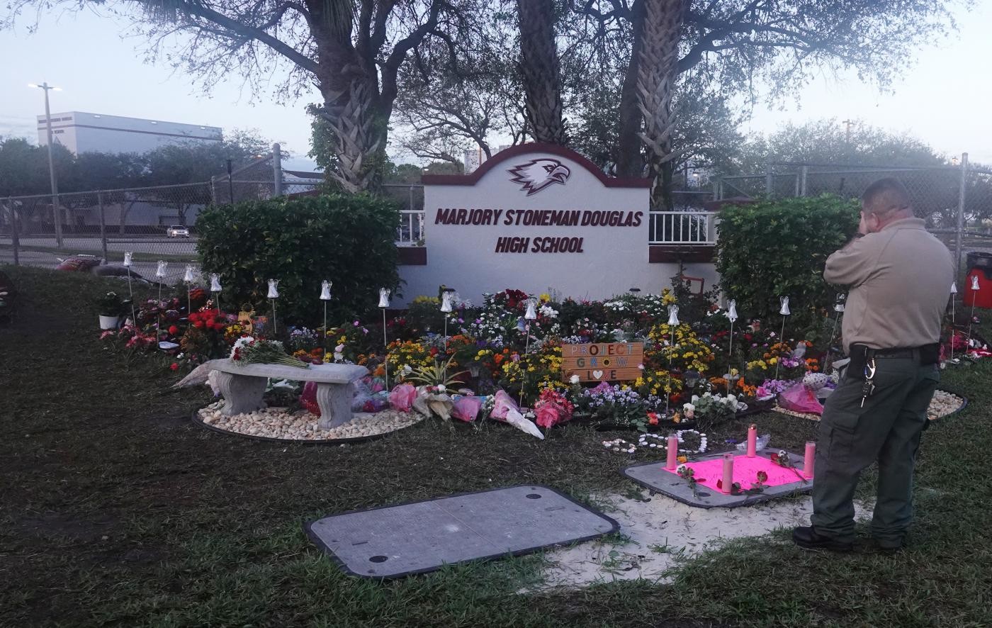 Usa, suicidi due studenti sopravvissuti al massacro nella scuola in Florida