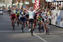 Ciclismo, Settimana Internazionale Coppi&Bartali: Rosa, Landa e Visconti protagonisti