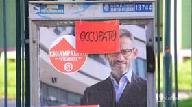 Torino, blitz degli anarchici: occupata l’ex scuola elementare Salvo D’Acquisto