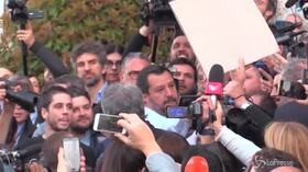 Congresso delle famiglie, applausi e fischi per Salvini