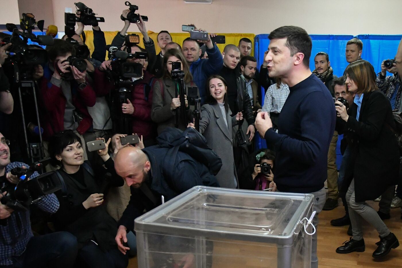 Presidenziali Ucraina, Zelensky vince primo turno: ballottaggio con Poroshenko