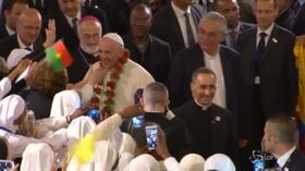 Il Papa visita la cattedrale di Rabat: folla di fedeli in Marocco