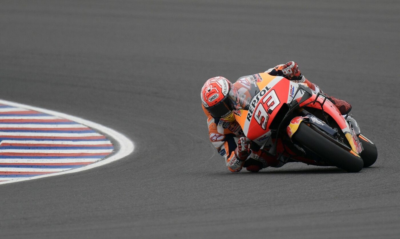 Gp Argentina, Marquez trionfa davanti a Rossi e Dovizioso