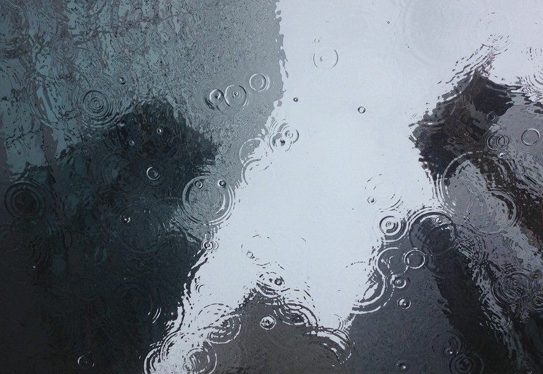 Nuvole e pioggia in arrivo: il meteo dell’1 e 2 aprile