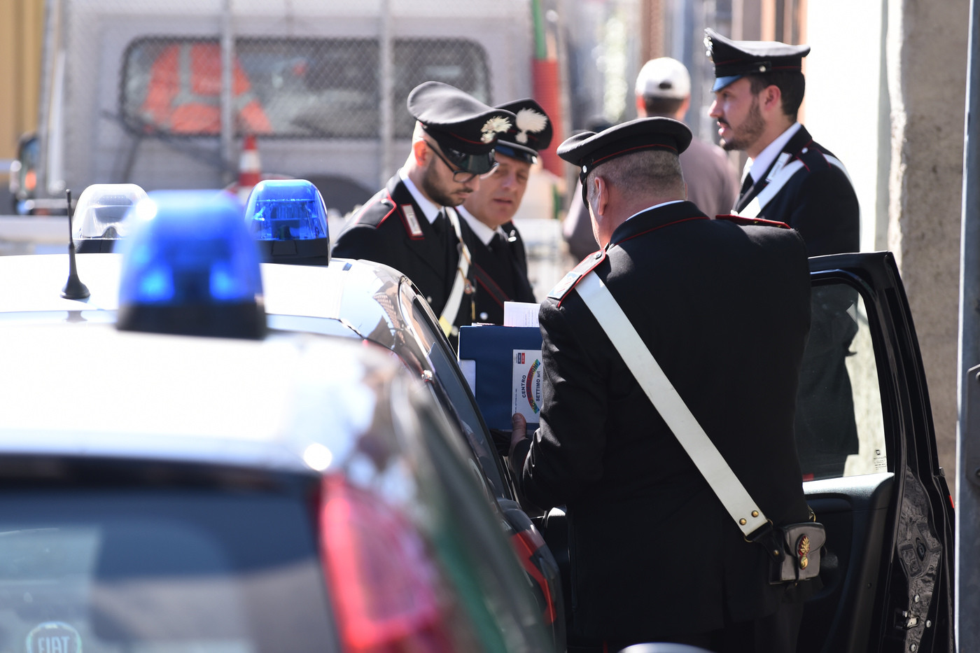 Torre del Greco, 14 arresti : soldi e generi alimentari in cambio del voto alle amministrative