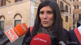 Torino, pacco bomba contro il sindaco Chiara Appendino
