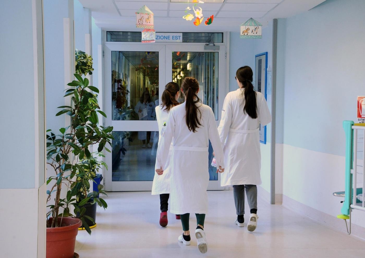 Giulia Grillo: “Reintroduciamo il medico scolastico”