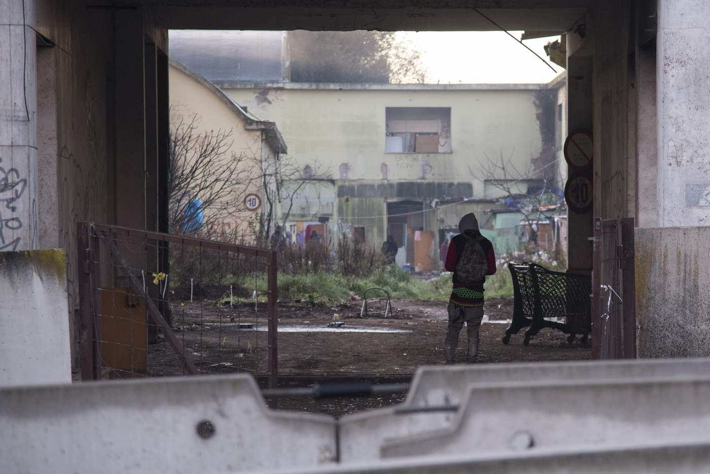 Migranti, minori abbandonati: 16 arresti e 25 indagati in una onlus a Roma