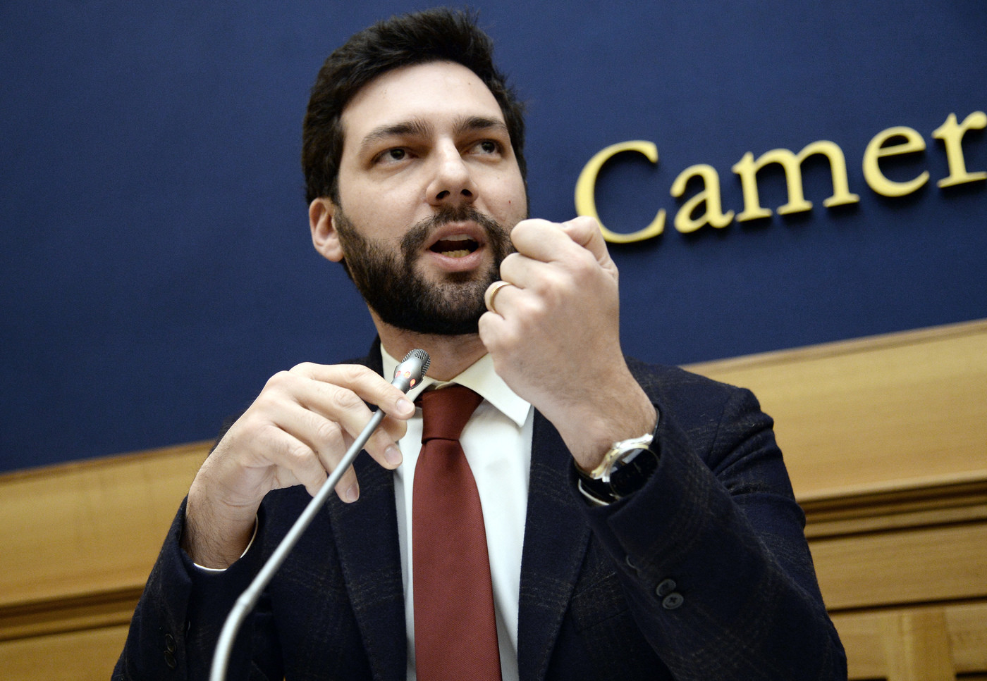 PoliticaPresse, intervista a D’Uva (M5S): “Con la Lega ci prendiamo a cazzotti, ma le cose si fanno”
