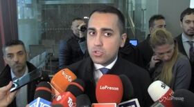 Truffati Banche, Di Maio: “Vanno risarciti tutti”
