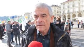 Torino, Chiamparino “In piazza per tenere alta attenzione su Tav”