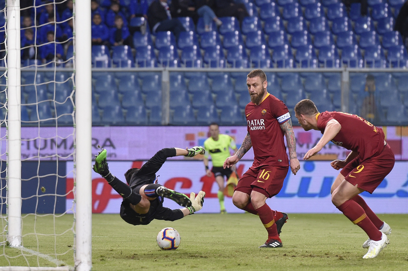 Bene la Roma operaia, De Rossi gol, battuta una buona Samp: 0-1