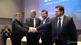Salvini incontra alleati europei: “La nostra Ue soccorrerebbe nei mari riaccompagnando tutti a casa”