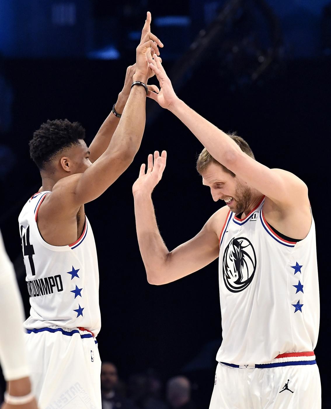 Nba, partono i playoff: Gallinari contro Golden State, Belinelli trova Denver