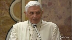 Pedofilia, Ratzinger: “Collasso morale iniziato nel ’68”