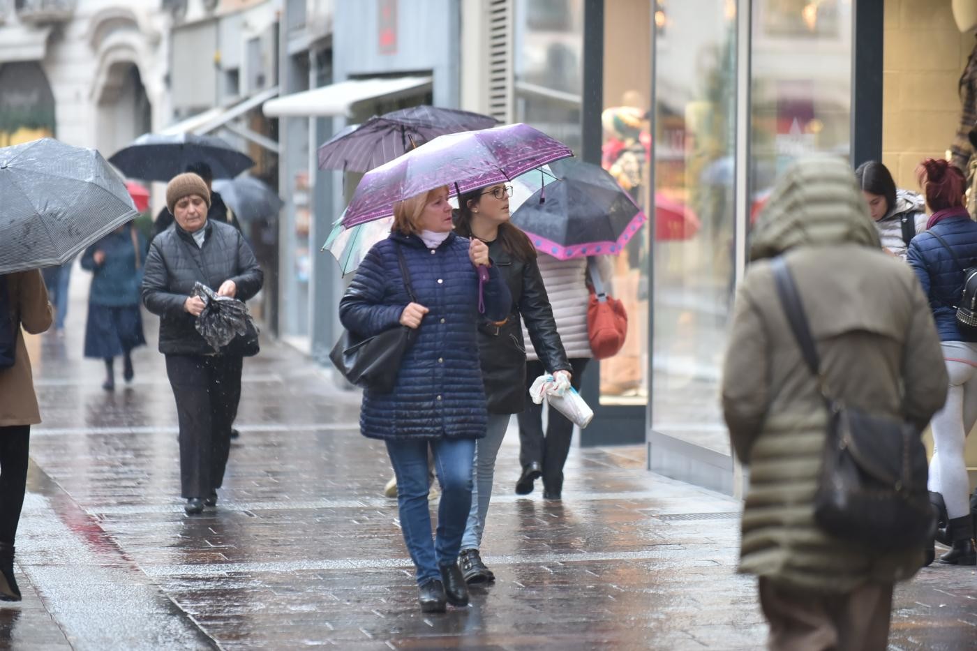 Piogge e cielo coperto in tutta Italia: il meteo del 12 e 13 aprile