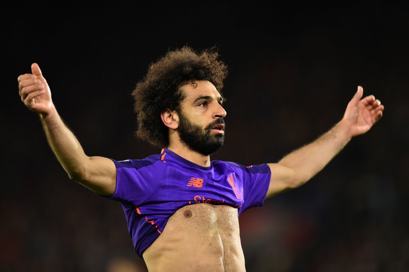 “Salah bombarolo”: nuovi cori razzisti contro l’egiziano. Il Chelsea: “Prenderemo misure più severe”