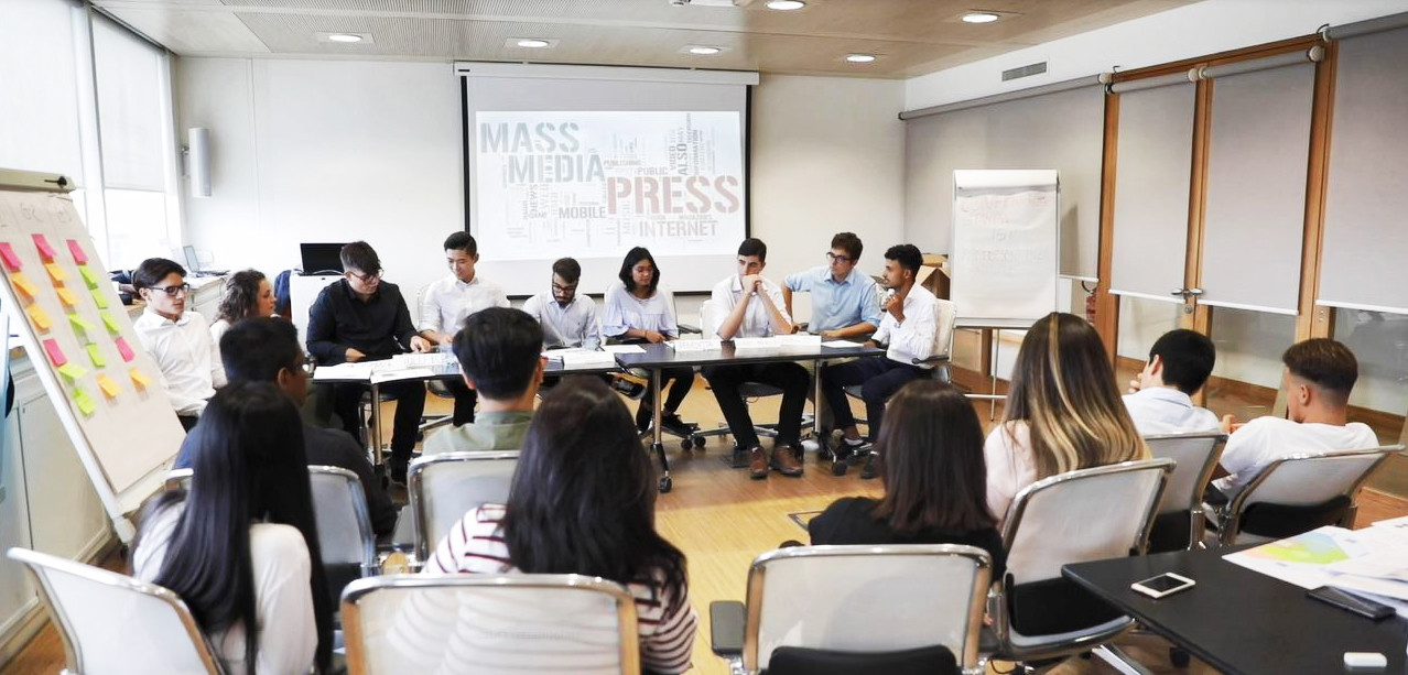 Intesa Sanpaolo, coinvolti 2.000 studenti nel progetto ‘Z Lab’ per le scuole secondarie