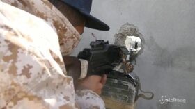 Libia, continuano combattimenti tra le forze di Haftar e Serraj