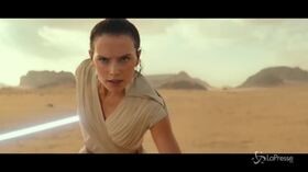 Star Wars, presentato il nono film: si intitola “The Rise of Skywalker”