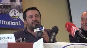 Salvini: “Vado da Fazio solo se si dimezza lo stipendio”