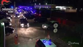 Blitz Casamonica, tra gli arrestati 7 donne: erano salite al potere con i mariti in cella