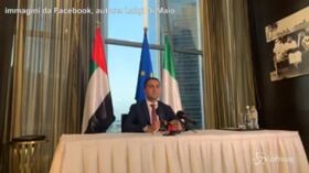 Migranti, Di Maio critico con Salvini: “800mila persone non le fermi con una direttiva”