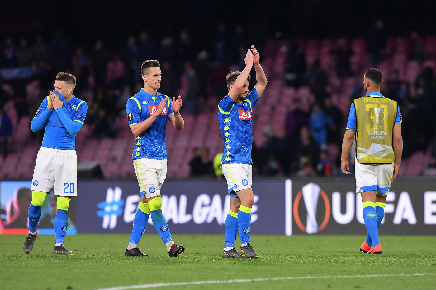 Europa League, fuori anche il Napoli: Lacazette gol, Arsenal passa al S. Paolo