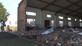 Sudafrica, crolla una chiesa: almeno 13 morti