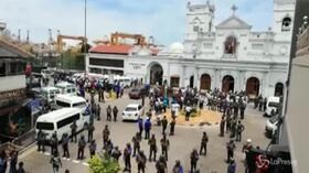 Devastazione in Sri Lanka, la polizia presidia una delle chiese colpite
